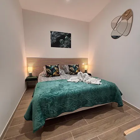 Bed & Breakfast L'emeraude Narbonne